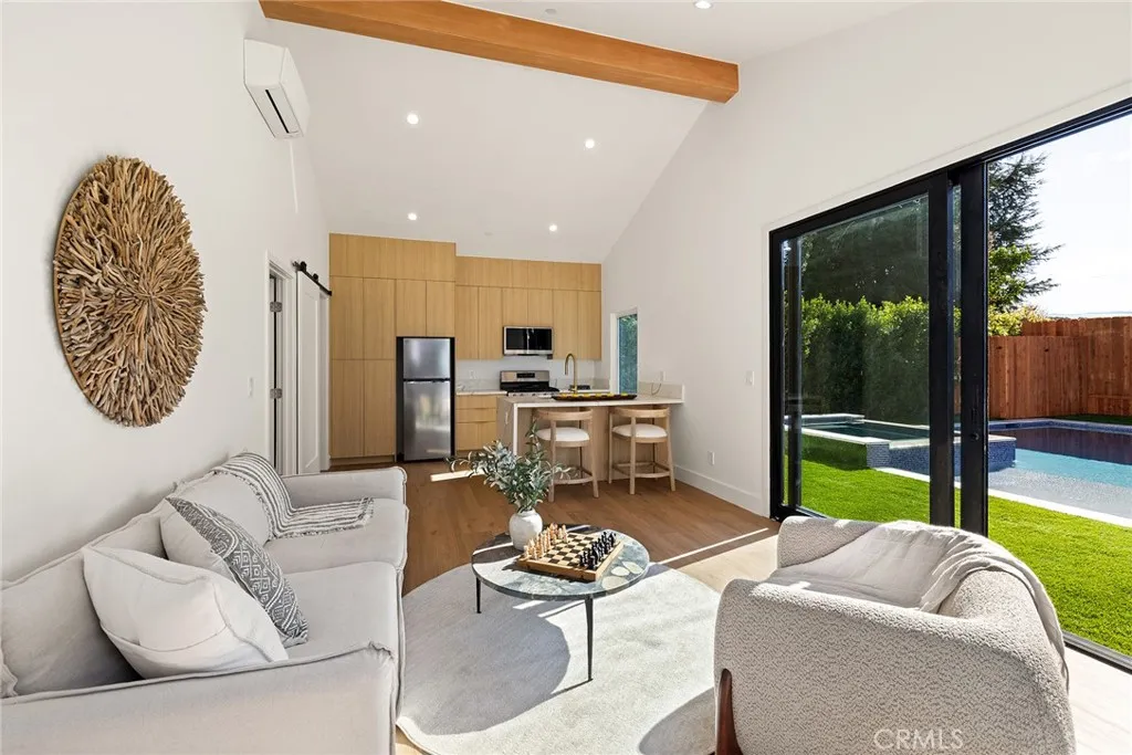 5750 Stansbury, Sherman Oaks, California 91401 home-pic-36