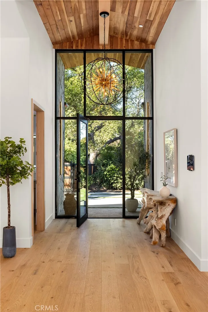 5750 Stansbury, Sherman Oaks, California 91401 home-pic-3