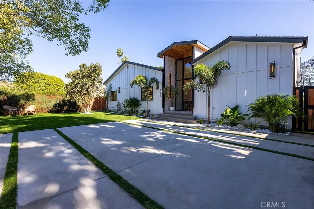 5750 Stansbury, Sherman Oaks, California 91401 home-pic-1