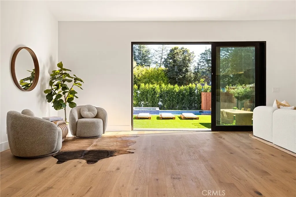 5750 Stansbury, Sherman Oaks, California 91401 home-pic-17
