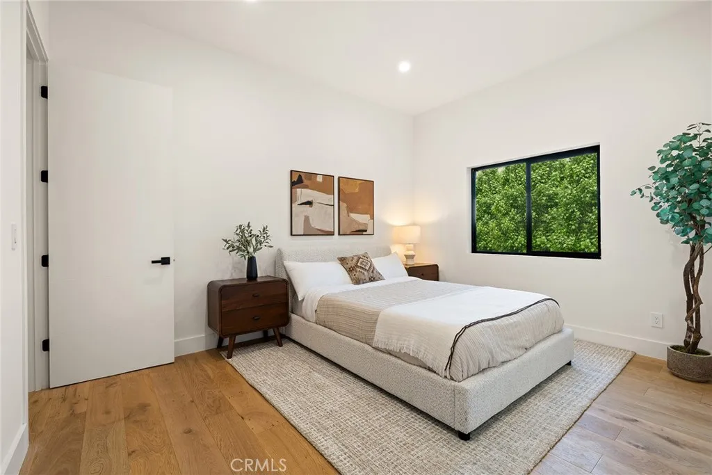 5750 Stansbury, Sherman Oaks, California 91401 home-pic-26