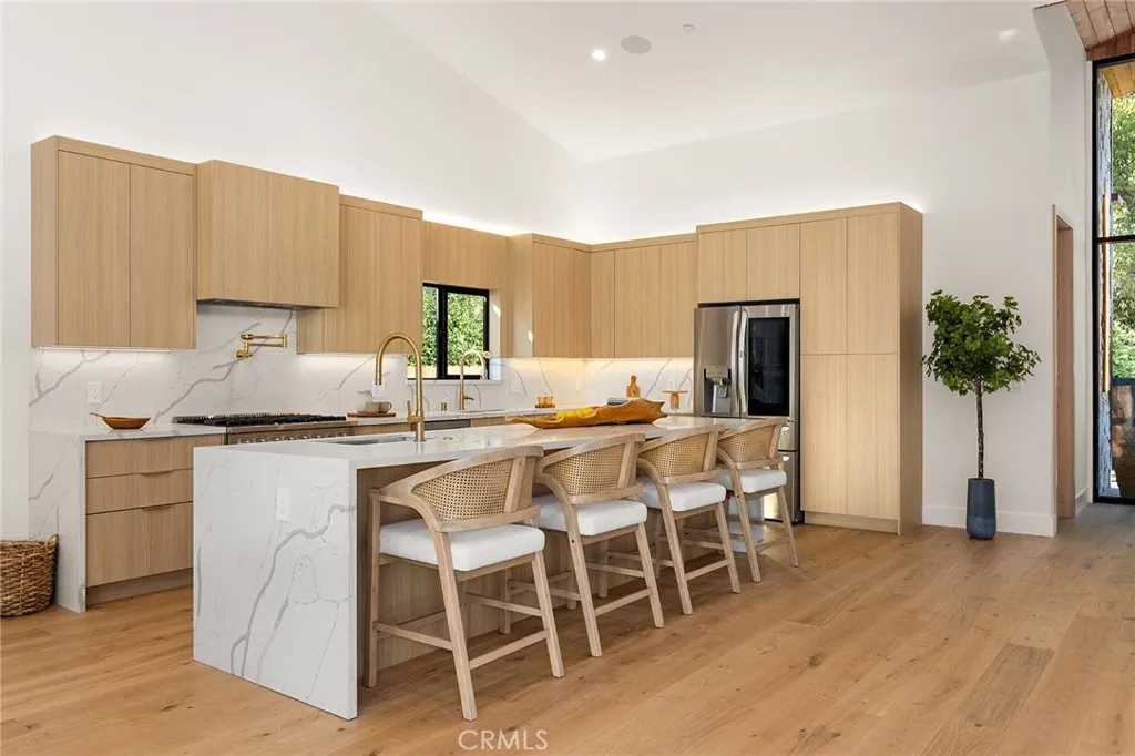5750 Stansbury, Sherman Oaks, California 91401 home-pic-6