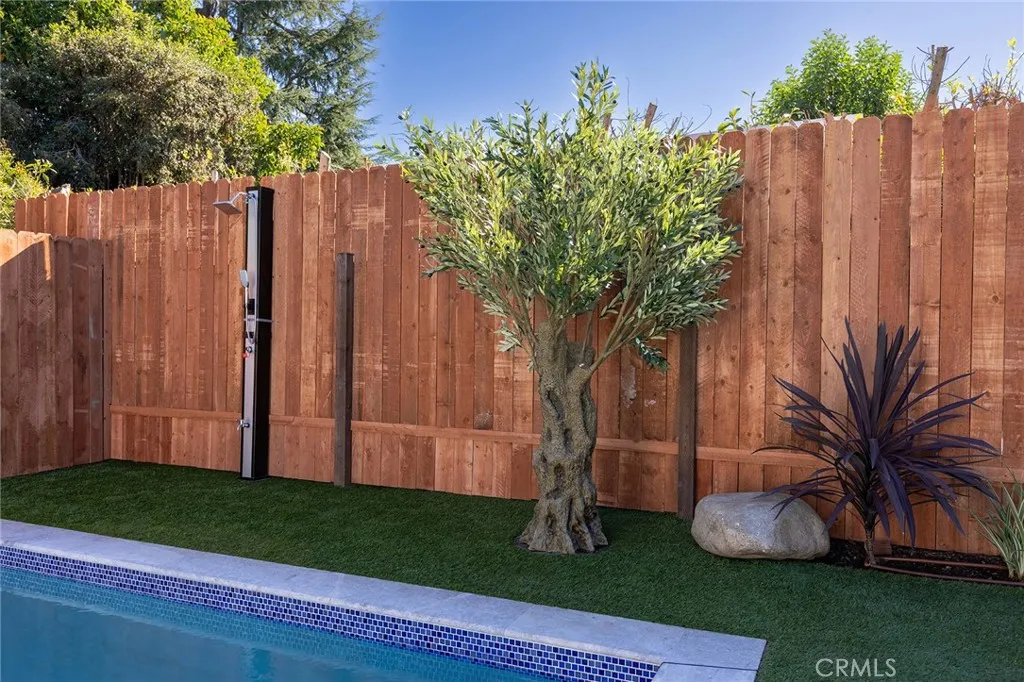 5750 Stansbury, Sherman Oaks, California 91401 home-pic-60