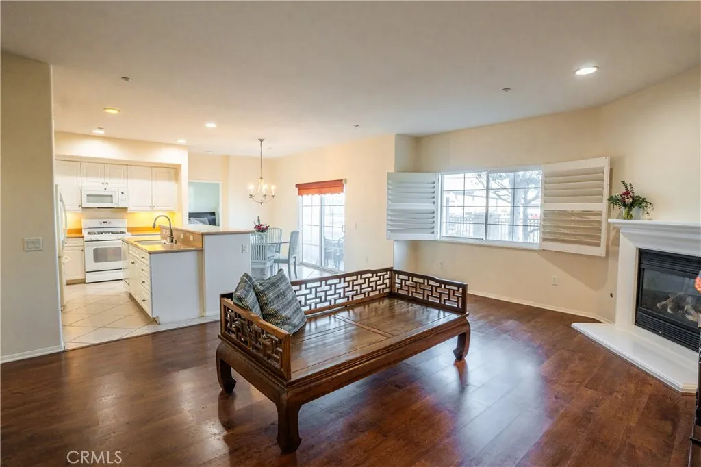 17782 Liberty, Fountain Valley, California 92708 home-pic-3