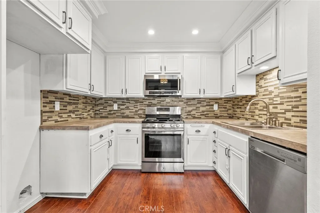 24778 Masters Cup, Valencia, California 91355 home-pic-15