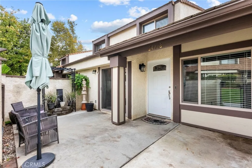 24778 Masters Cup, Valencia, California 91355 home-pic-1