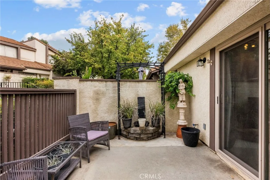 24778 Masters Cup, Valencia, California 91355 home-pic-3