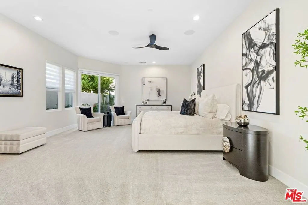 580 Elk Clover Circle, Palm Desert, California 92211 home-pic-21