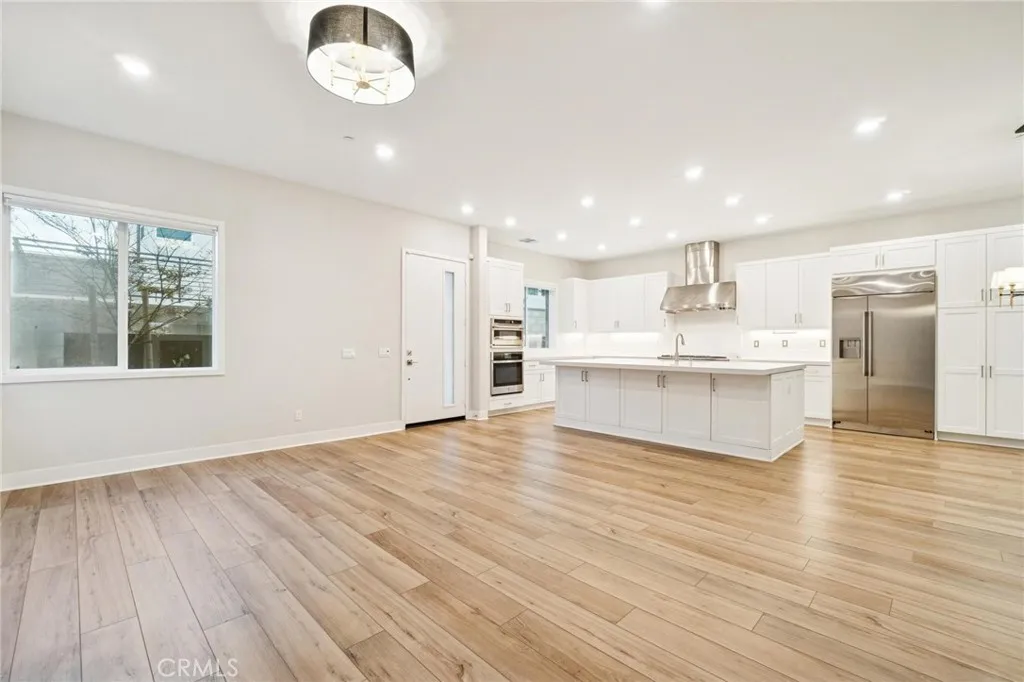 27237 Bush Mallow Court, Valencia, California 91381 home-pic-4