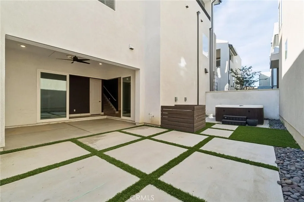 27237 Bush Mallow Court, Valencia, California 91381 home-pic-15