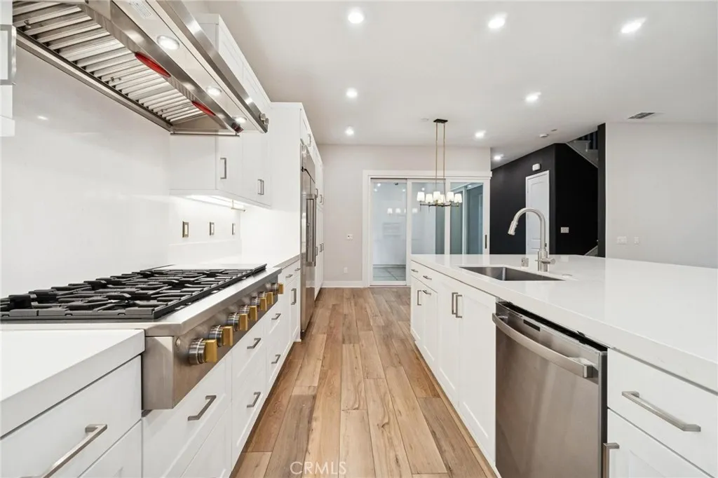 27237 Bush Mallow Court, Valencia, California 91381 home-pic-9