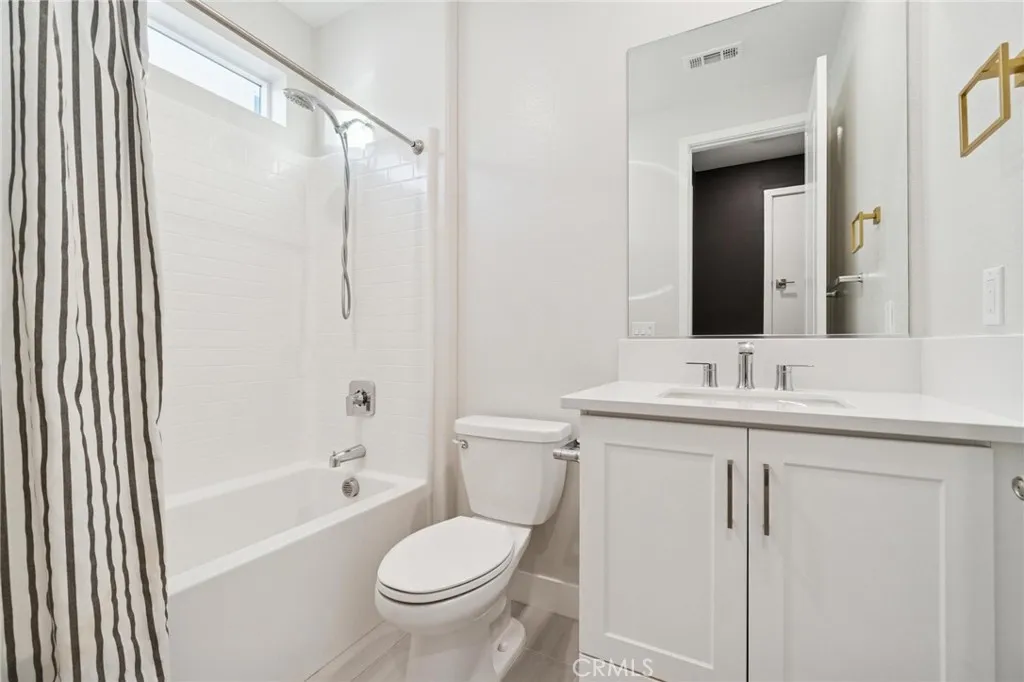 27237 Bush Mallow Court, Valencia, California 91381 home-pic-30