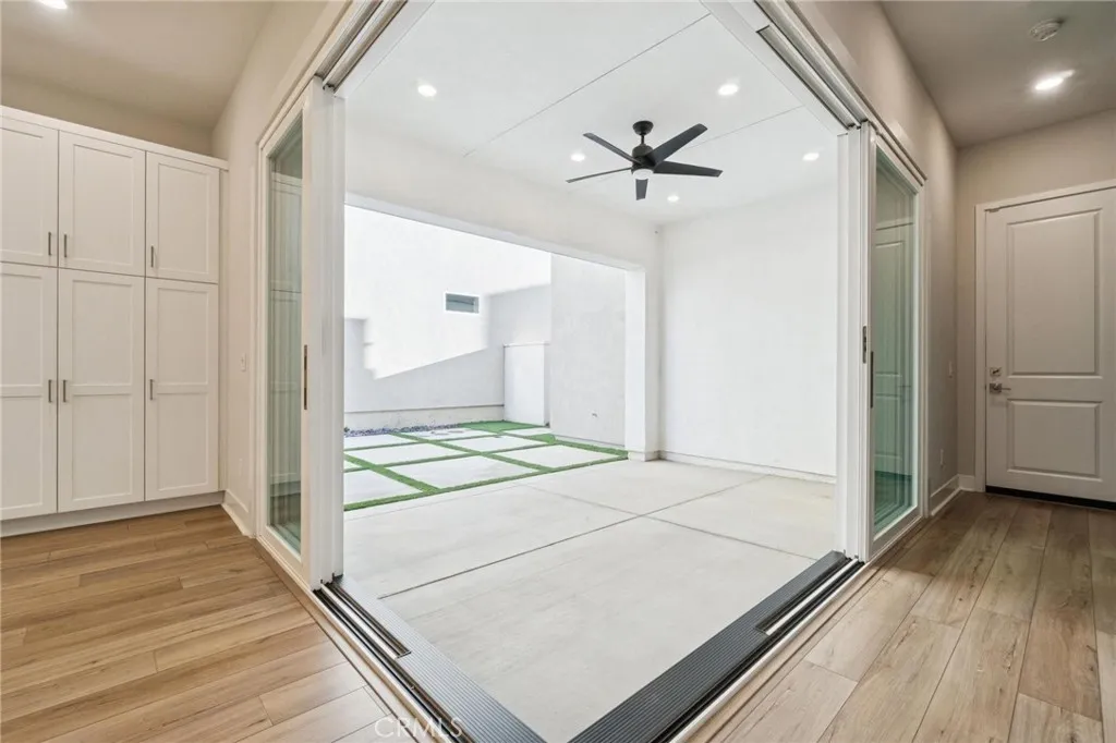 27237 Bush Mallow Court, Valencia, California 91381 home-pic-13