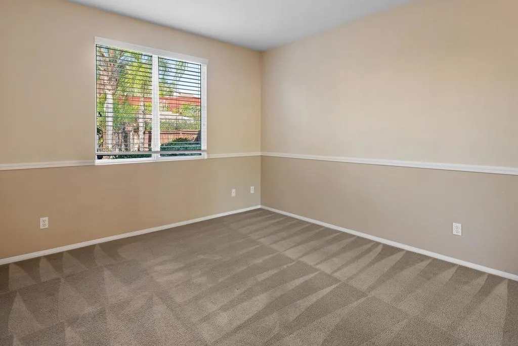 23600 Desert Oak Ln, Murrieta, California 92562 home-pic-21