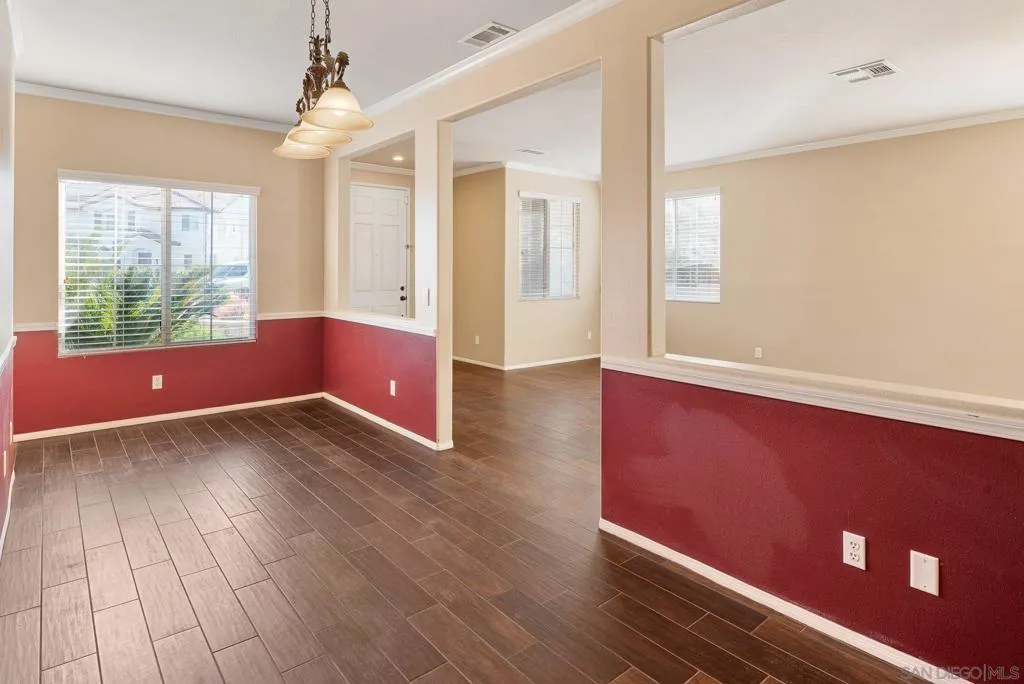 23600 Desert Oak Ln, Murrieta, California 92562 home-pic-9