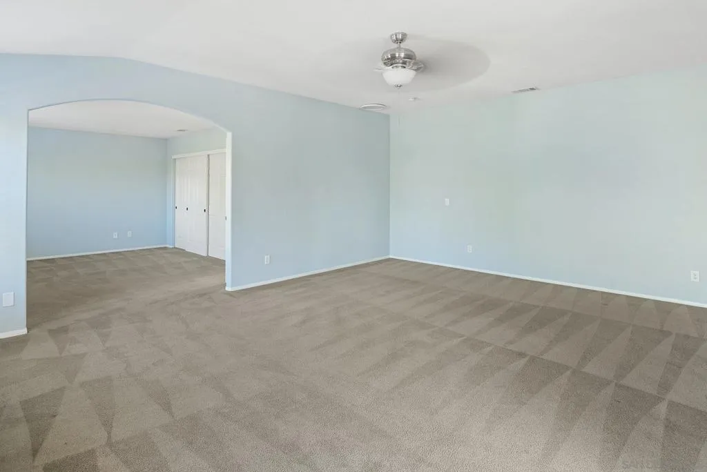 23600 Desert Oak Ln, Murrieta, California 92562 home-pic-27