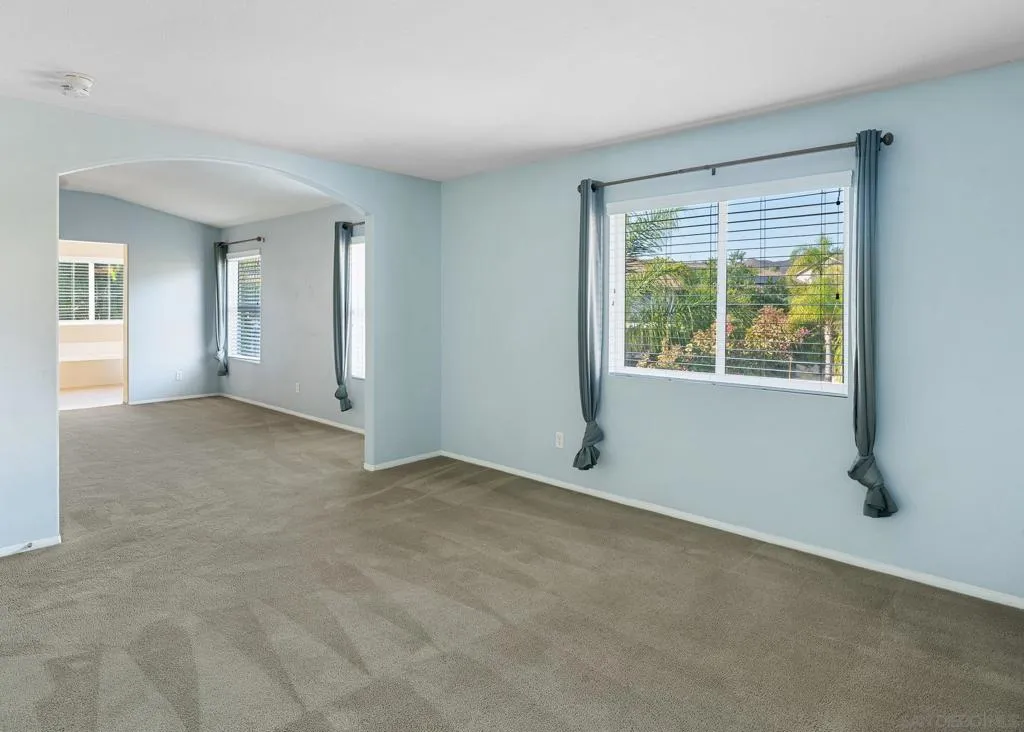 23600 Desert Oak Ln, Murrieta, California 92562 home-pic-25