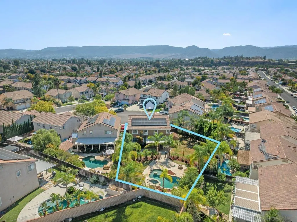 23600 Desert Oak Ln, Murrieta, California 92562 home-pic-46