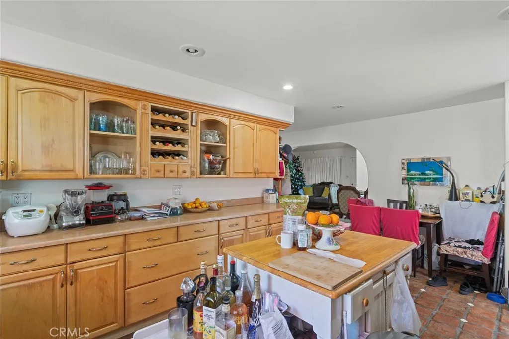 14263 Hubbard, Sylmar, California 91342 home-pic-11