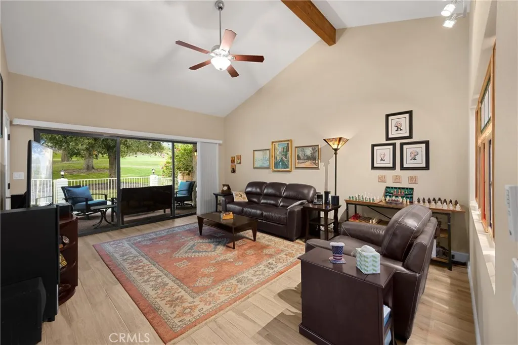 1031 Pebble Beach Drive, Upland, California 91784 home-pic-7