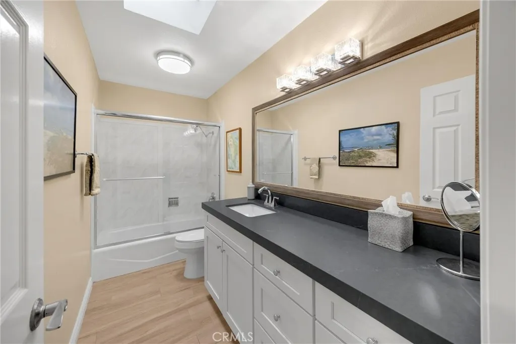 1031 Pebble Beach Drive, Upland, California 91784 home-pic-14
