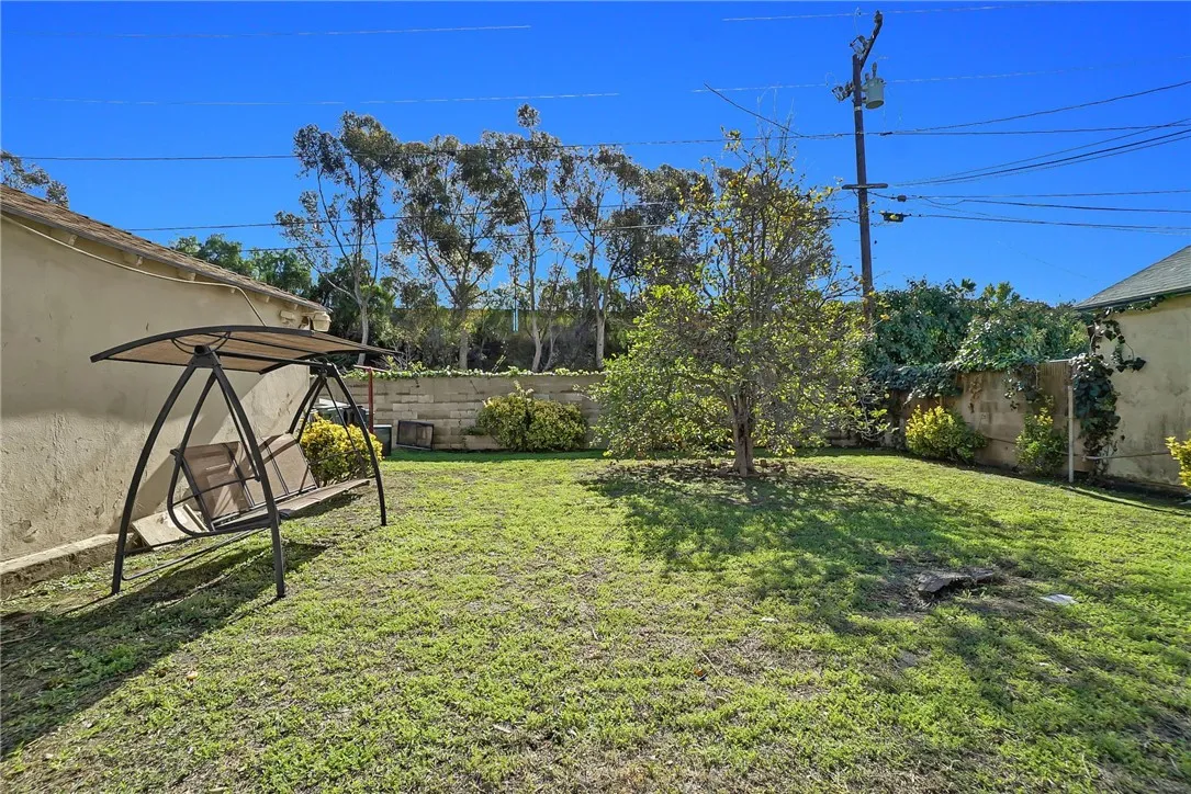 3336 W 118th, Inglewood, California 90303 home-pic-35