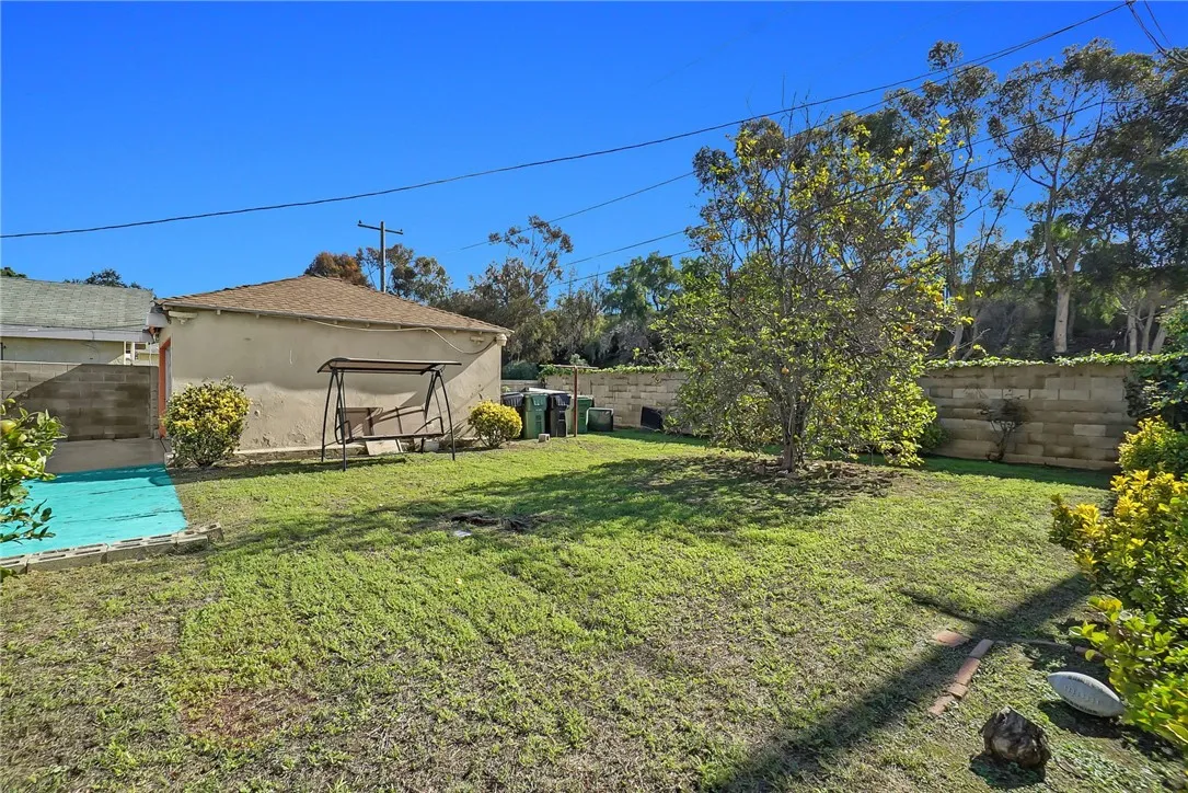 3336 W 118th, Inglewood, California 90303 home-pic-36