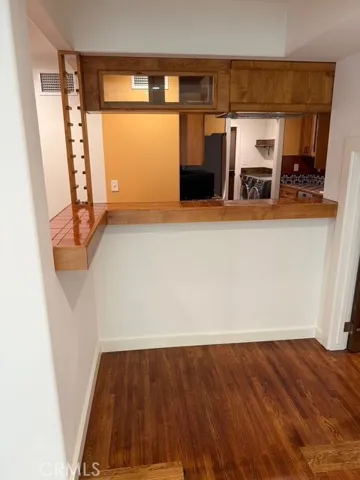 181 Corona, Long Beach, California 90803