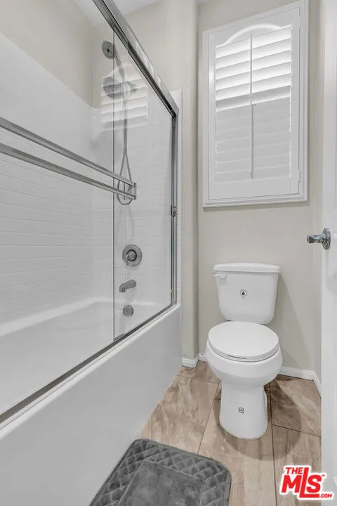 37775 Aquarius Circle, Palmdale, California 93552 home-pic-9