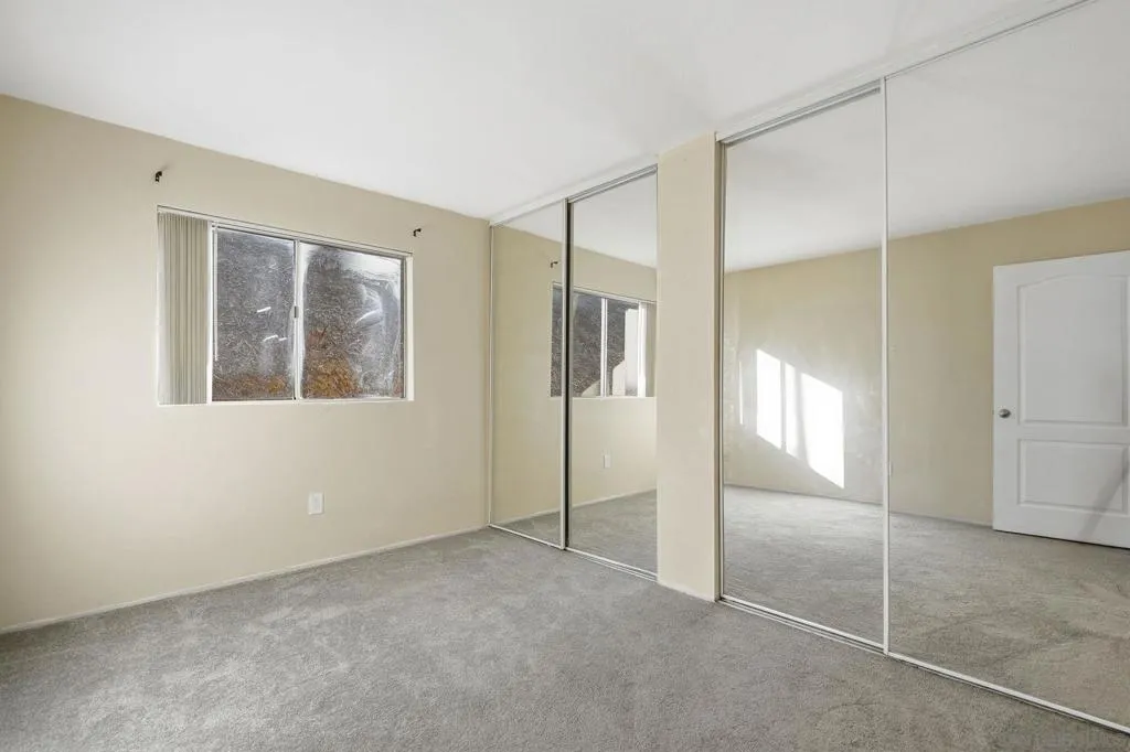 3557 Kenora Dr  home-pic-9