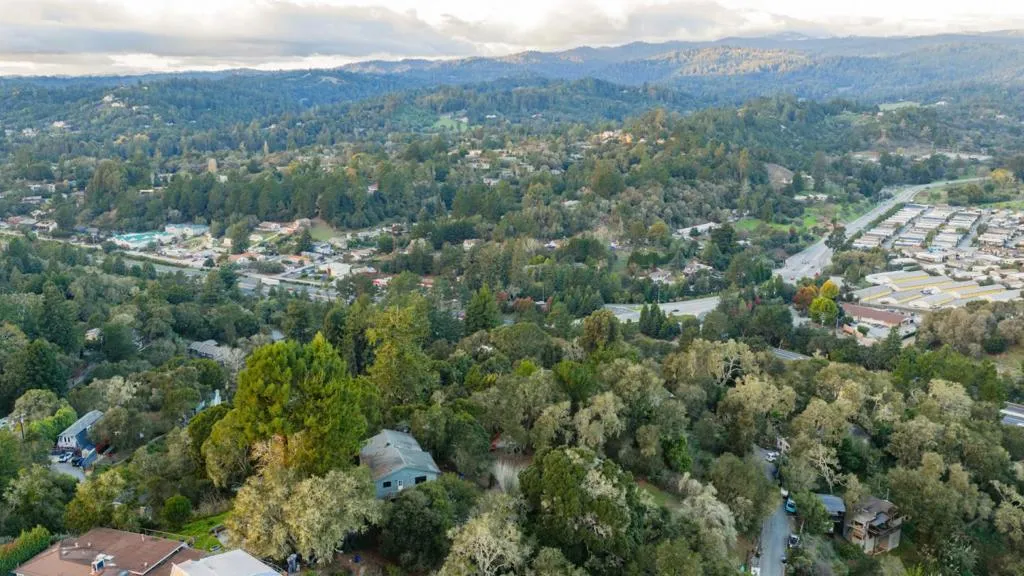 812 Loma Prieta Drive, Aptos, California 95003 home-pic-26