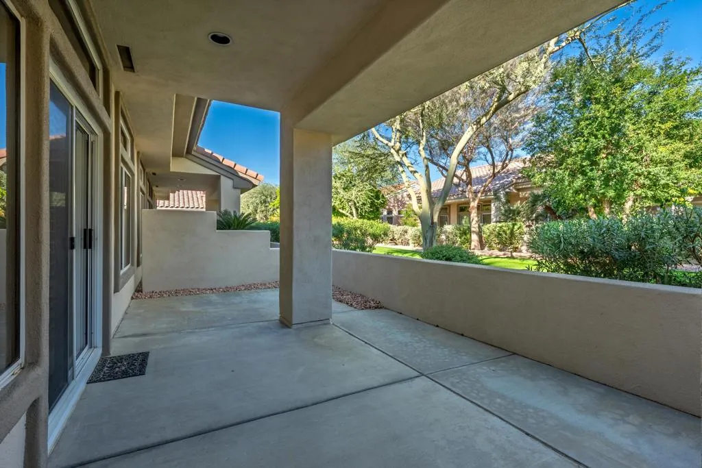 78332 Yucca Blossom Drive, Palm Desert, California 92211 home-pic-2