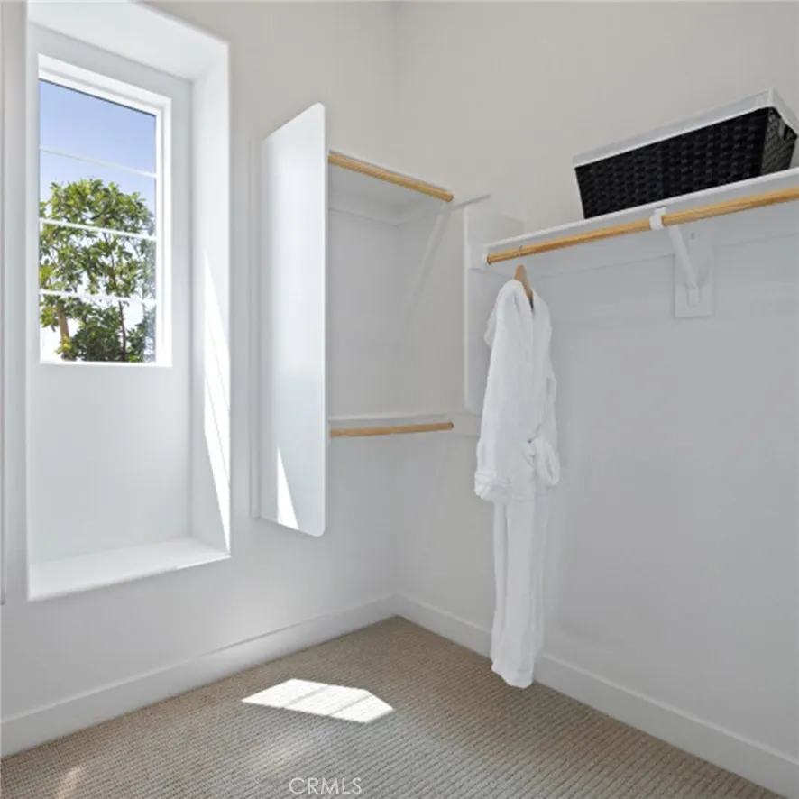 24507 Villa La Sombrilla, Valencia, California 91354 home-pic-14