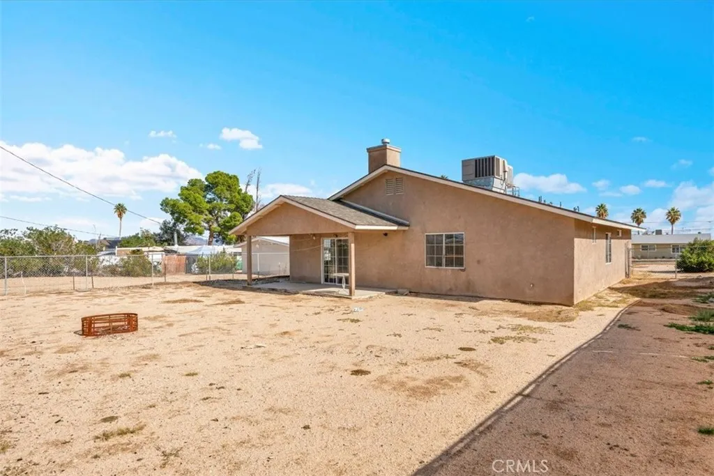 5564 Mariposa, 29 Palms, California 92277 home-pic-24