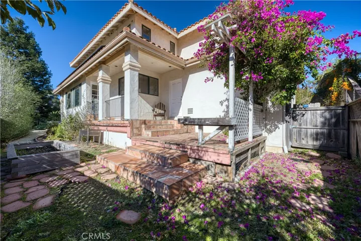 128 Cerro Court, San Luis Obispo, California 93405