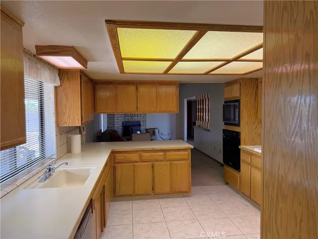 27513 Highview Avenue, Barstow, California 92311