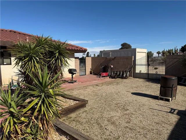 27513 Highview Avenue, Barstow, California 92311