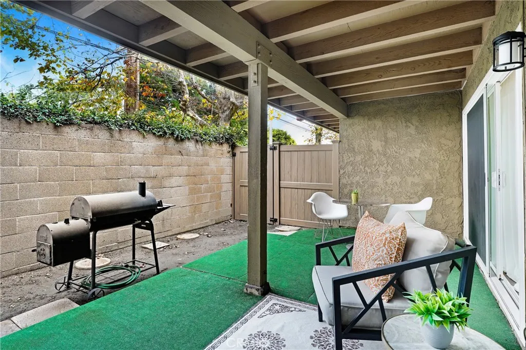 6882 Alondra 26, Paramount, California 90723 home-pic-12