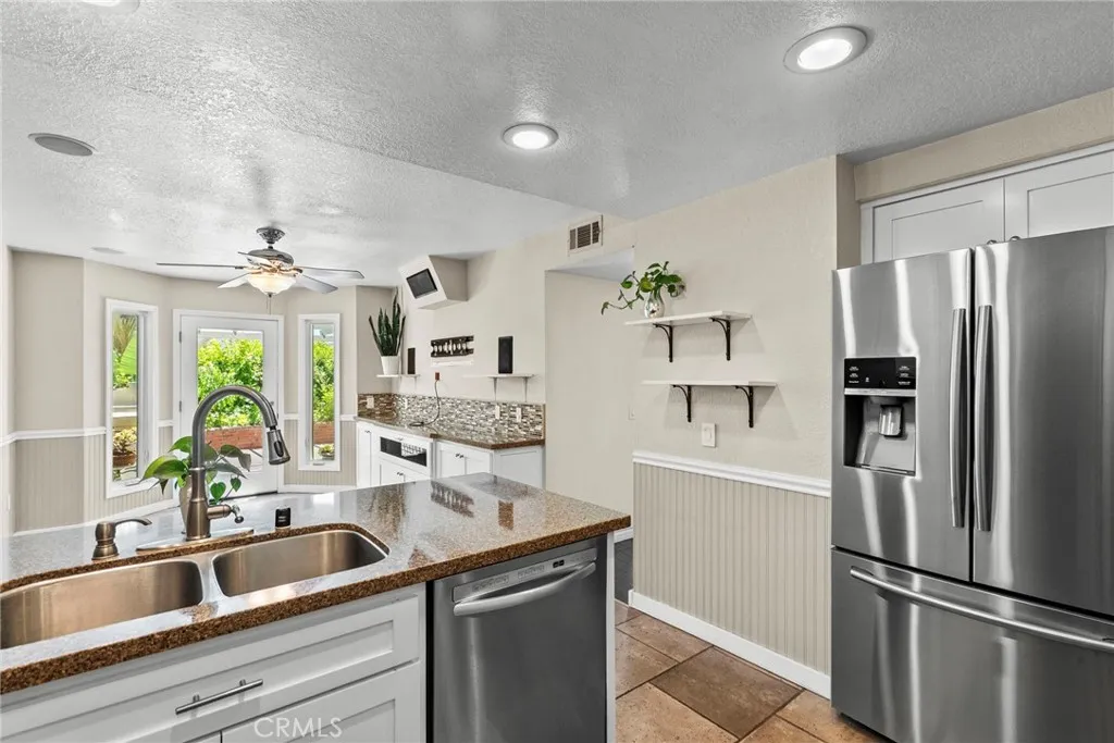 808 Links View, Simi Valley, California 93065 home-pic-13