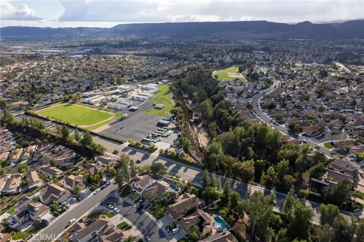 23967 Via De Gema Linda, Murrieta, California 92562