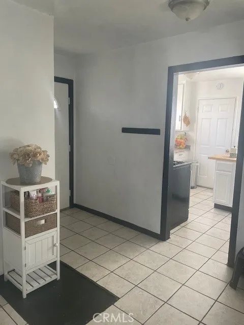 44329 3rd E, Lancaster, California 93535 home-pic-5