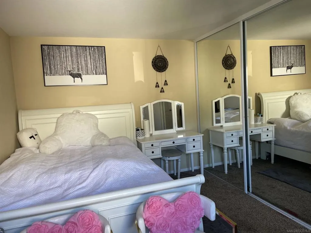6333 College Grove Way 5110, San Diego, California 92115 home-pic-11