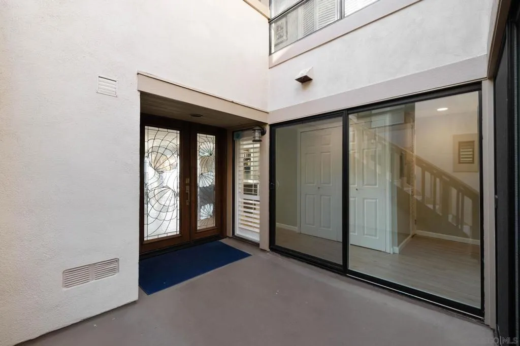 515 S Sierra Ave 119, Solana Beach, California 92075 home-pic-2