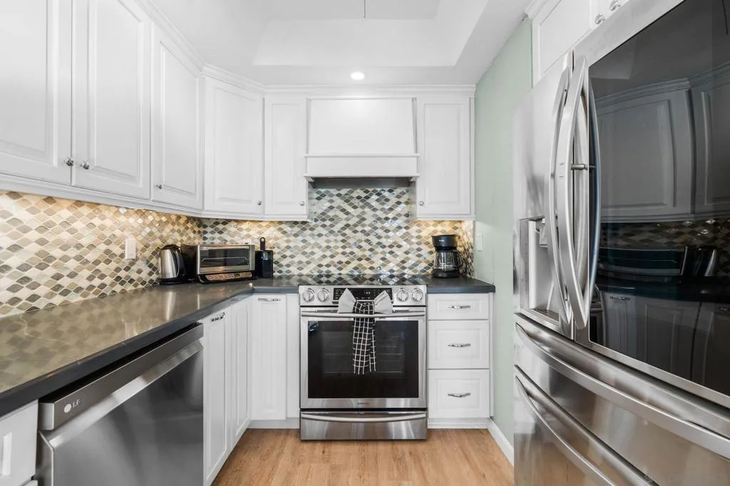 515 S Sierra Ave 119, Solana Beach, California 92075 home-pic-10