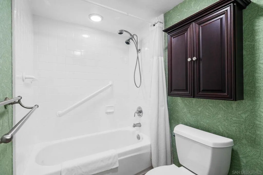 515 S Sierra Ave 119, Solana Beach, California 92075 home-pic-21