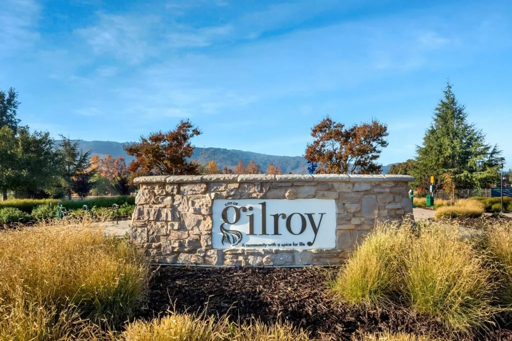 7610 Miller Avenue, Gilroy, California 95020 home-pic-3