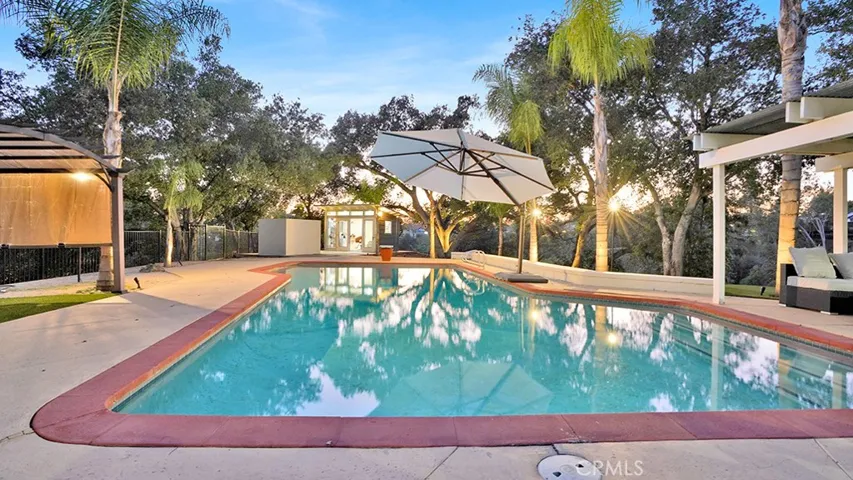 Pool looking towards Salon with amazing Views all around.