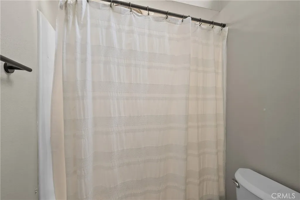 20931 Judah Lane 35, Newhall, California 91321 home-pic-28