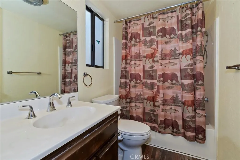 172 Vista, Sugarloaf, California 92386 home-pic-9