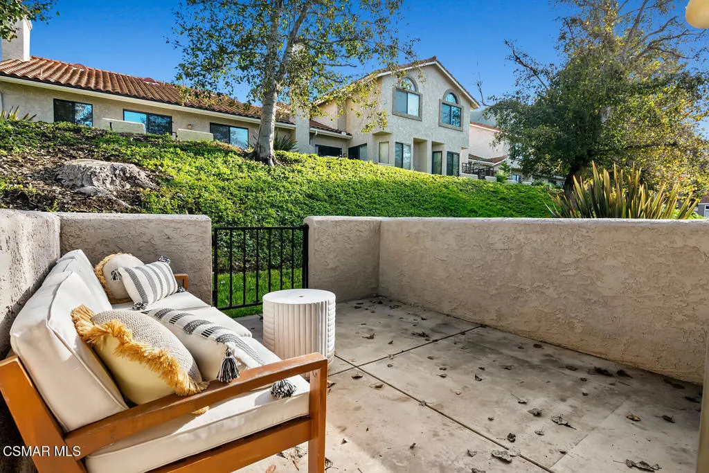 866 Paseo Tosamar, Camarillo, California 93012 home-pic-4